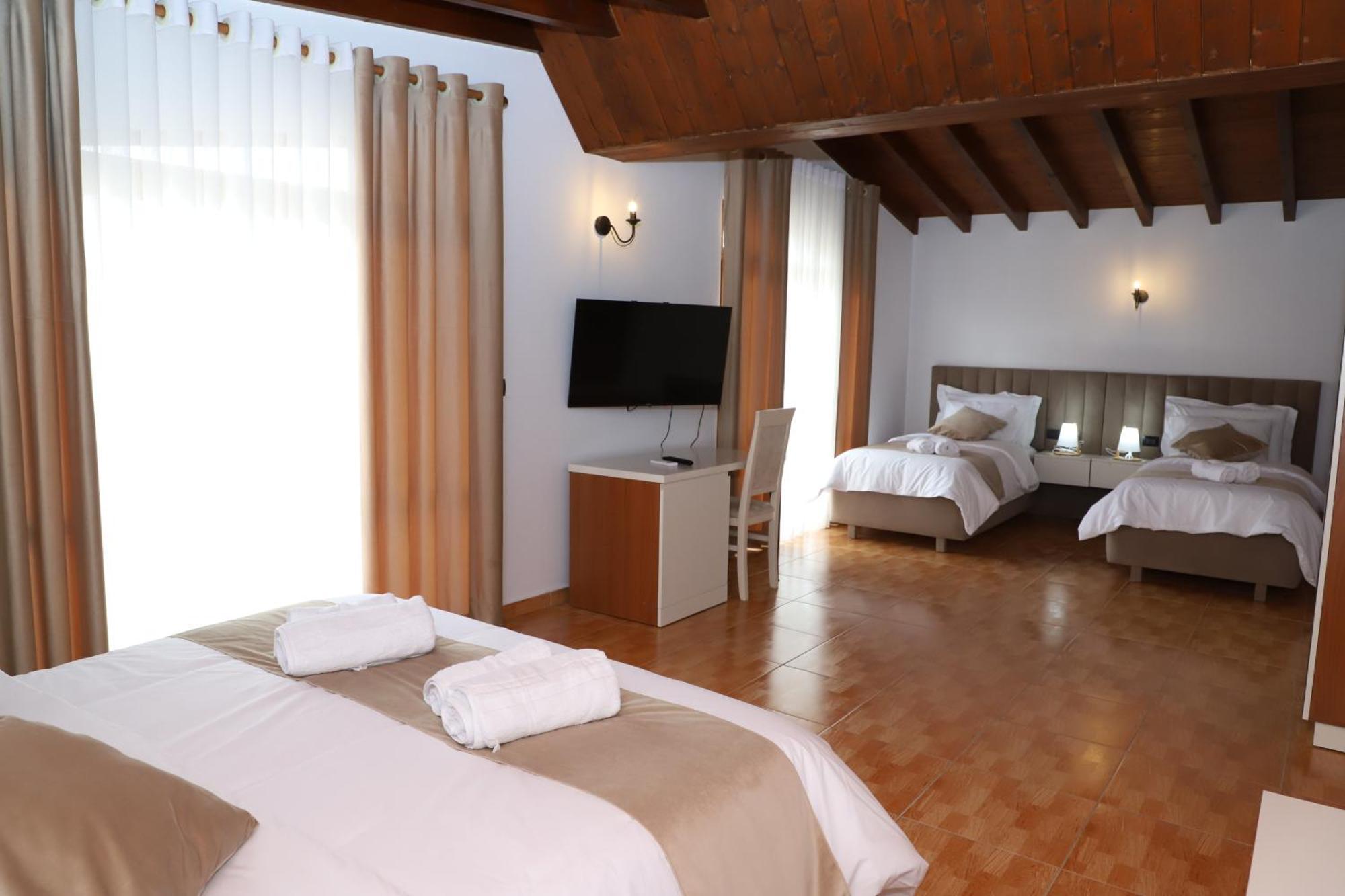 Malasi Bed & Breakfast *